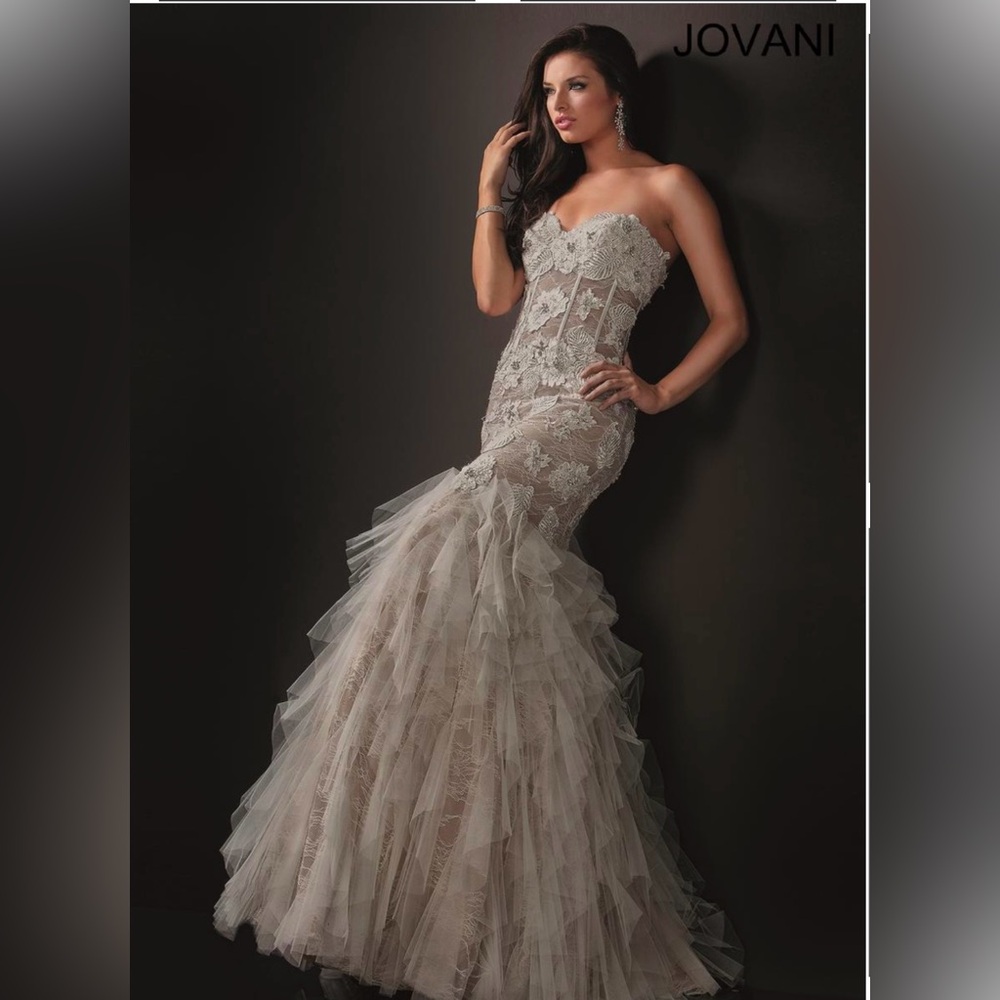 NWT Jovani Beige Strapless Applique & Rhinestone Chiffon Mermaid Prom/Wedding